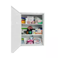 Автомобільна аптечка Poputchik 02-082-IS Фото