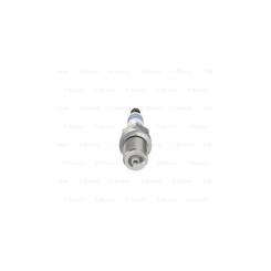 Свеча зажигания Bosch 0 242 230 500 Фото 4