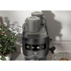 Рожковая кофеварка эспрессо Electrolux E6EC1-6BST Фото 9