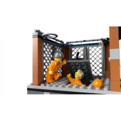 Конструктор LEGO City Поліцейський острів-в'язниця 980 деталей Фото 4