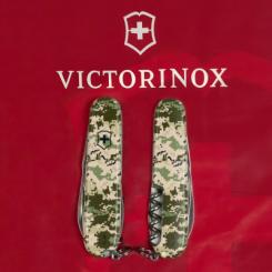Нож Victorinox Spartan Army 91 мм Піксель Фото 10