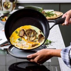 Сковорода KitchenAid CFA 28 см з керамічним покриттям Фото 3