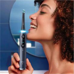 Электрическая зубная щетка Oral-B IOM9.1B2.2AD Black Onyx Фото 7