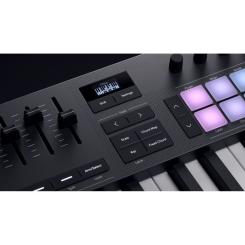 MIDI-клавиатура Novation Launchkey 49 MK4 Фото 7