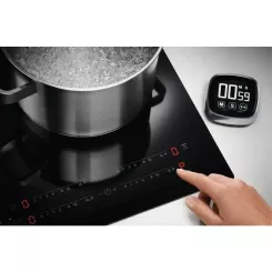 Варочная поверхность Electrolux EIS82453 Фото 9