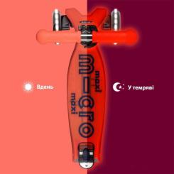 Самокат Micro Maxi Deluxe Glow LED Красная аура Фото 5