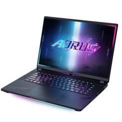 Ноутбук GIGABYTE Aorus Master 16 BZH Фото 2