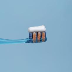 Зубная щетка Fesco Ultra Multi Brush Soft Голубая Фото 6