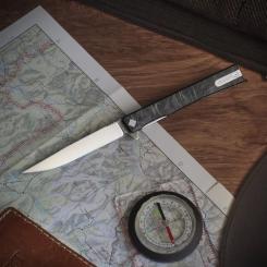 Нож Ocaso Solstice, Engraved titanium, Topo Pattern, Satin Фото 2