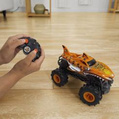 Радиоуправляемая игрушка Hot Wheels Автомодель Monster Trucks Тигроакула 1:24 Фото 5
