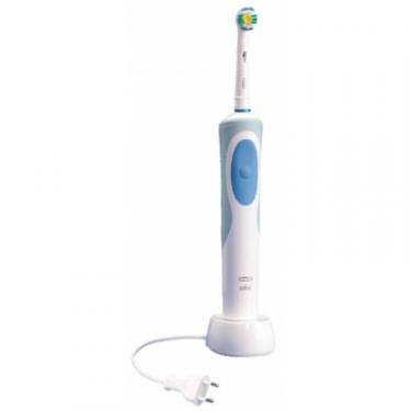Электрическая зубная щетка Oral-B Vitality 3D White Фото