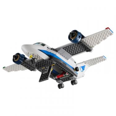 Конструктор LEGO City Воздушная полиция: авиабаза 529 деталей Фото 4