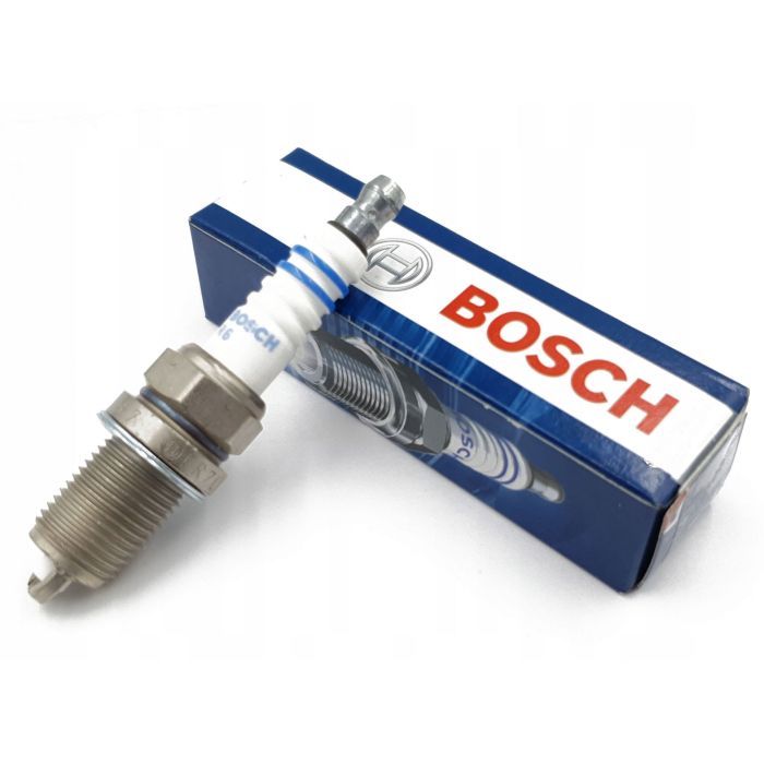 Свеча зажигания Bosch 0 242 235 668 Фото
