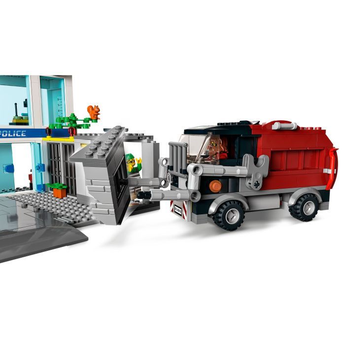 Конструктор LEGO City Поліцейська ділянка 668 деталей Фото 5